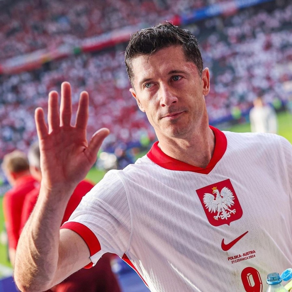 九游体育下载app-关于莱万多夫斯基在法国队比赛中最后时刻胜出，比赛规则变更引发热议！的信息-九游体育下载app