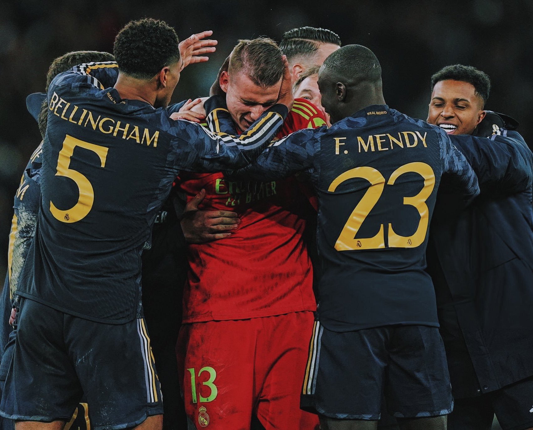 九游体育网页-莱万多夫斯基迎来十二赛季出色发挥，尤文图斯观众热烈欢呼！-九游体育网页