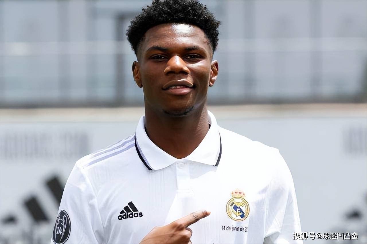 九游体育下载app-西亚卡姆新星持续失利表现突出，美国队前途光明！赢得满堂喝彩-九游体育下载app