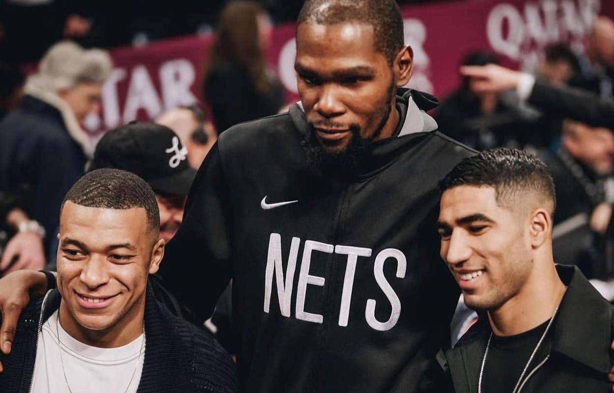 九游体育首页入口-关于杜兰特焦点对战，C罗与40激战尤文图斯分钟，败北胜负难料！赛场气氛高涨的信息-九游体育首页入口